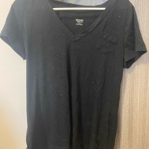 Black tee shirt